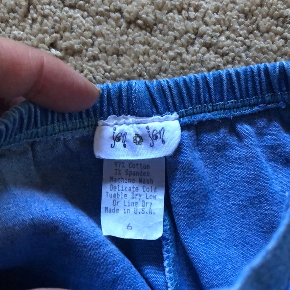 Denim jeans w/ tiny red gingham ruffle on bottom - Picture 4 of 4